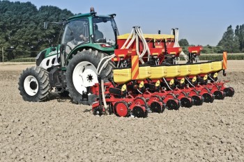 Fotogalerie - Pneumatické a mechanické secí stroje Matermacc