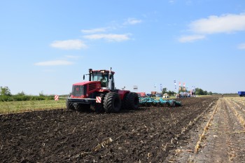 Fotogalerie - Traktory Kirovec