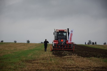 Fotogalerie - Traktory Kirovec