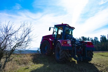 A je to tady! Nový Kirovec K-743 je tu!