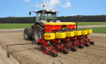 Fotogalerie - Pneumatické a mechanické secí stroje Matermacc