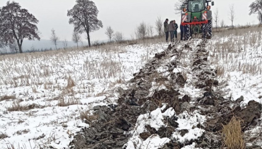 Quivogne SL3 na KRTČÍ DRENÁŽE - Heroltice